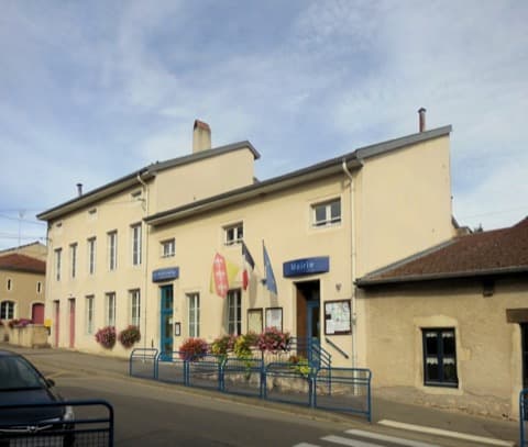 Couvreur Favières